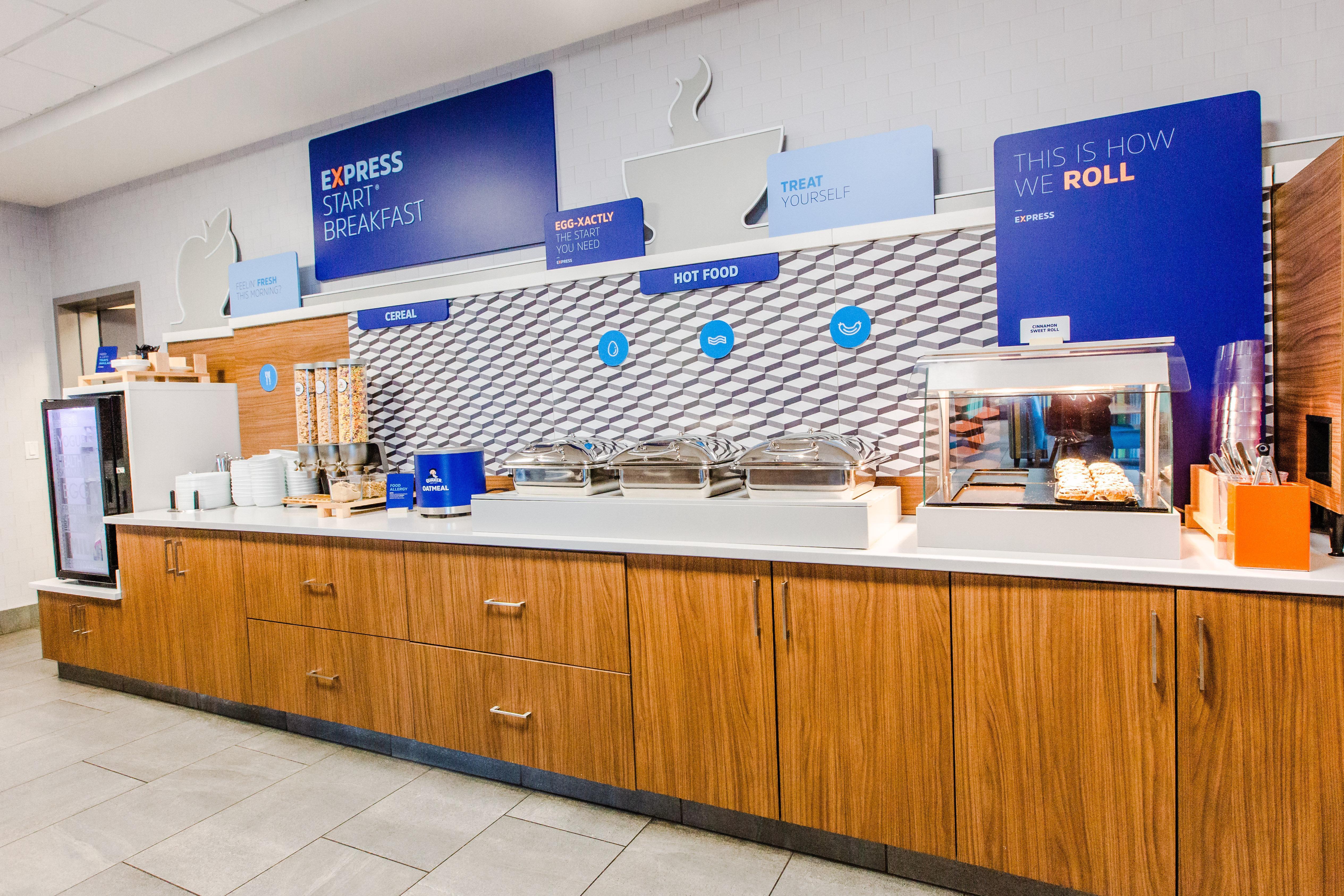 Holiday Inn Express & Suites - West Edmonton-Mall Area By Ihg Εξωτερικό φωτογραφία