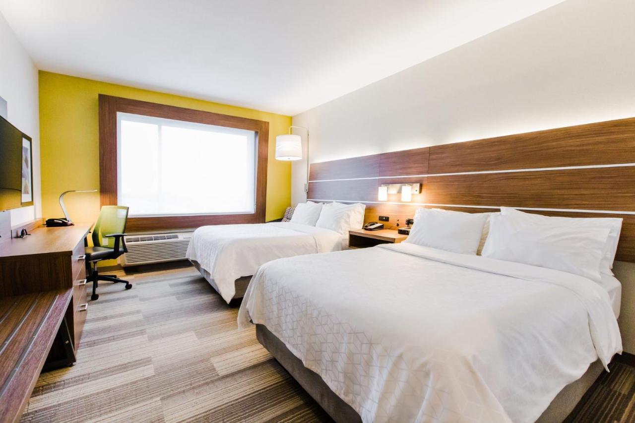 Holiday Inn Express & Suites - West Edmonton-Mall Area By Ihg Εξωτερικό φωτογραφία