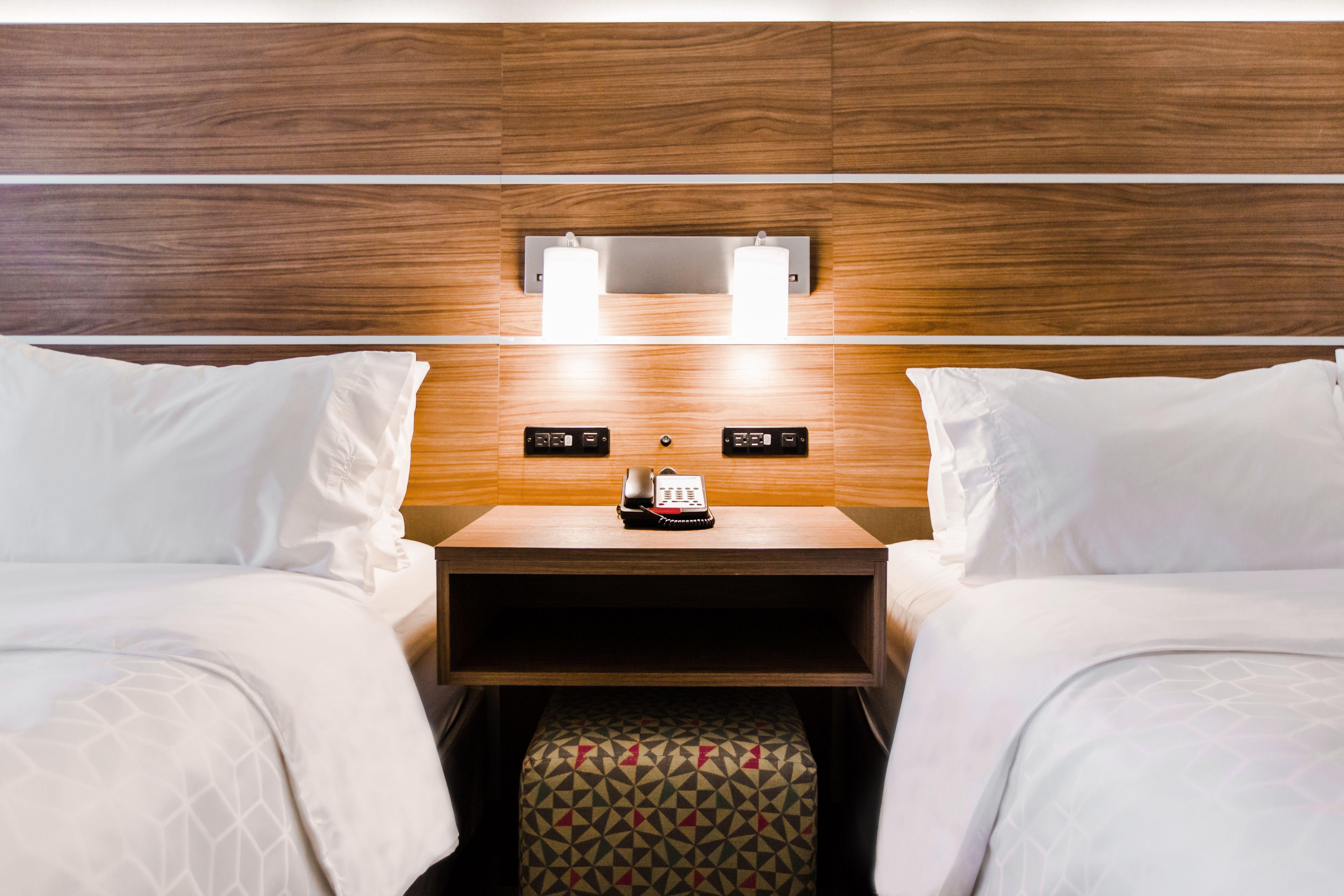 Holiday Inn Express & Suites - West Edmonton-Mall Area By Ihg Εξωτερικό φωτογραφία