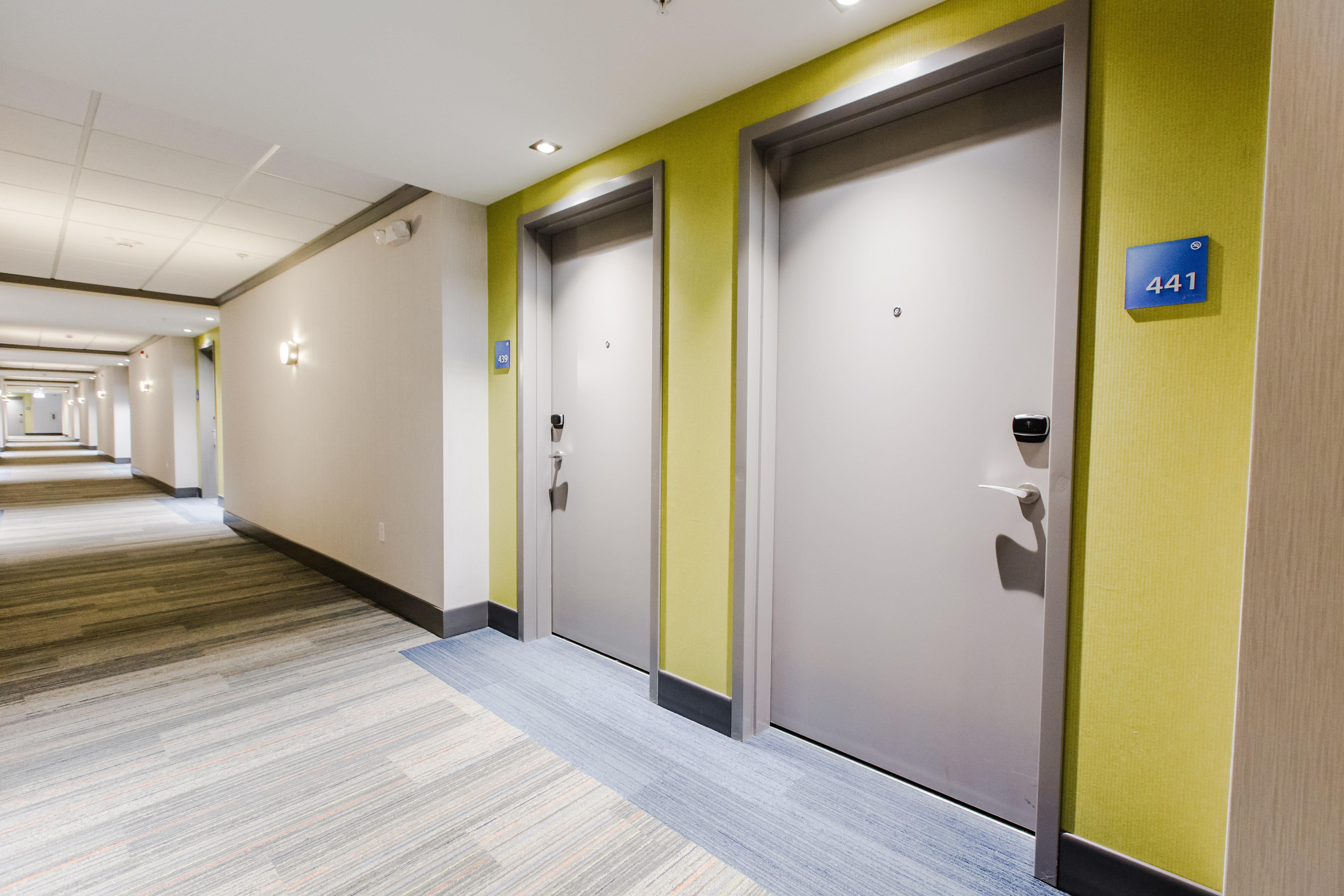 Holiday Inn Express & Suites - West Edmonton-Mall Area By Ihg Εξωτερικό φωτογραφία