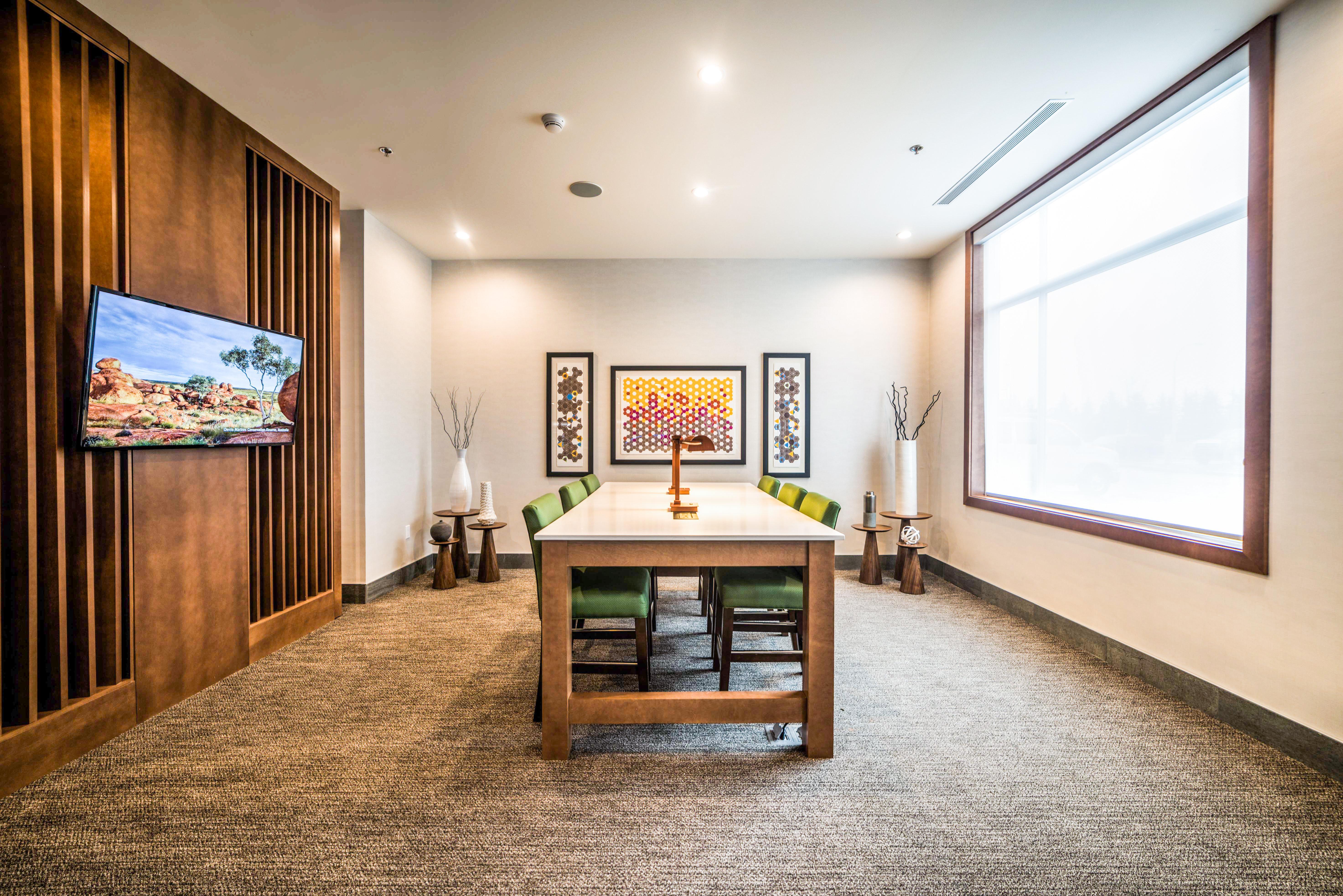 Holiday Inn Express & Suites - West Edmonton-Mall Area By Ihg Εξωτερικό φωτογραφία