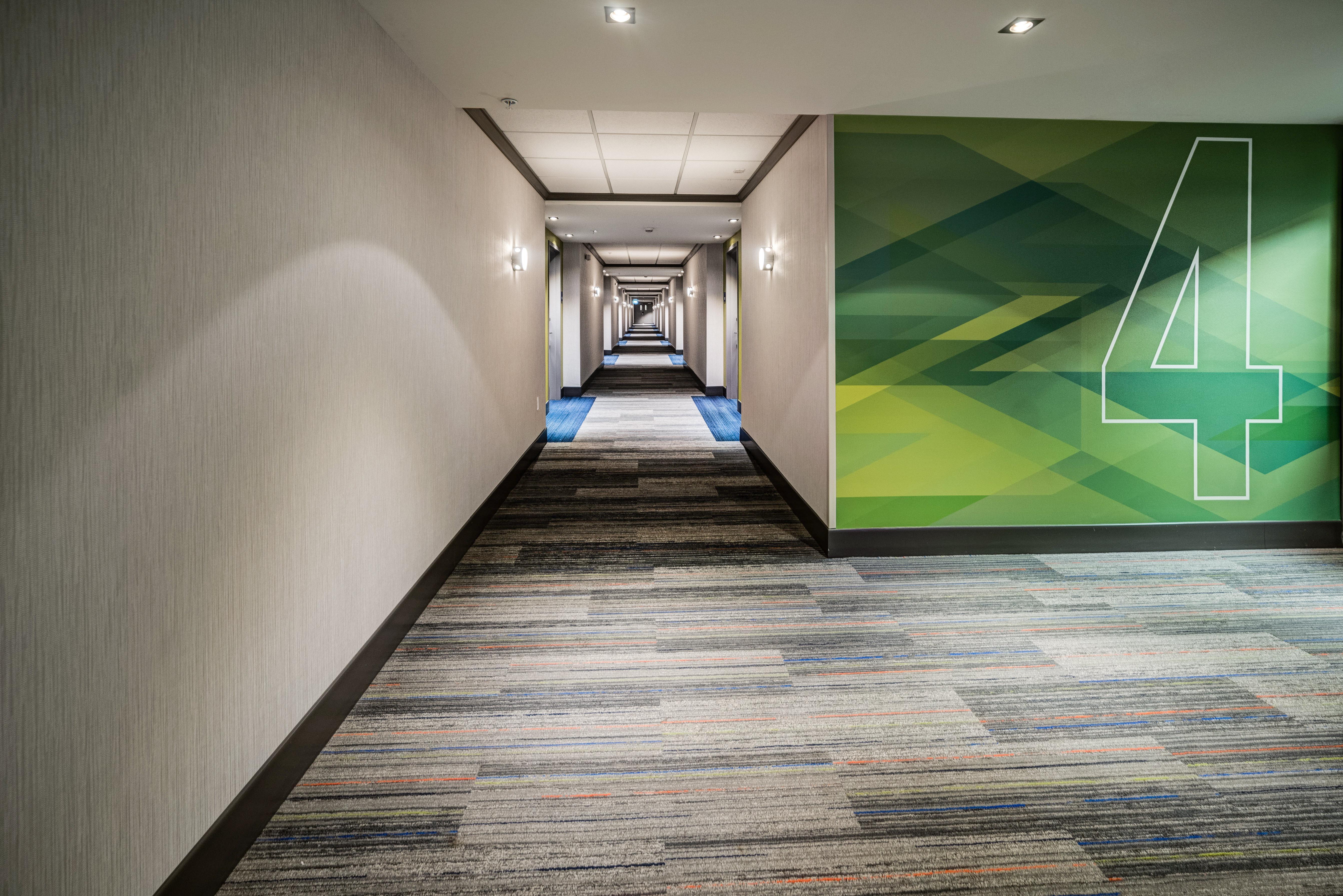 Holiday Inn Express & Suites - West Edmonton-Mall Area By Ihg Εξωτερικό φωτογραφία