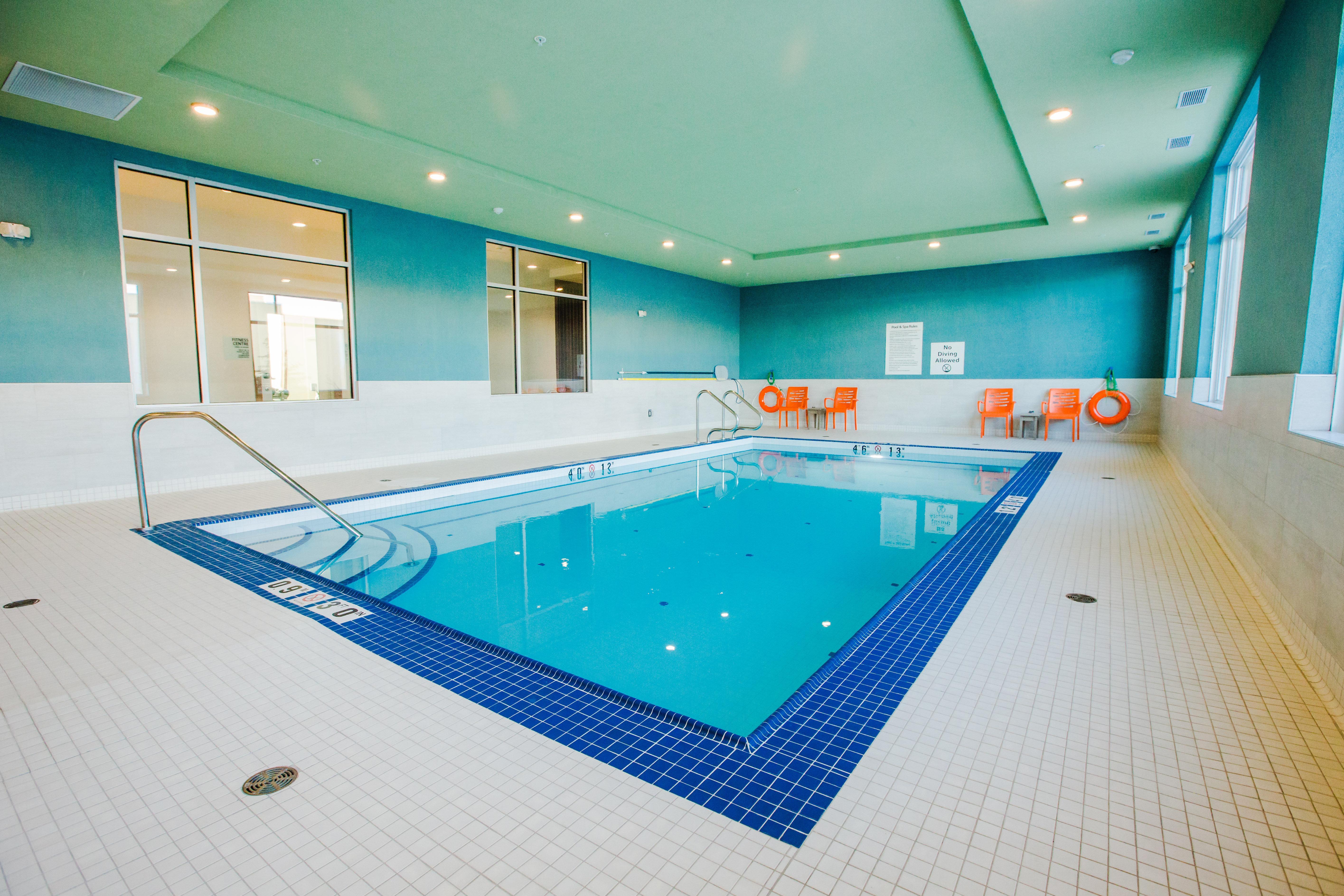 Holiday Inn Express & Suites - West Edmonton-Mall Area By Ihg Εξωτερικό φωτογραφία
